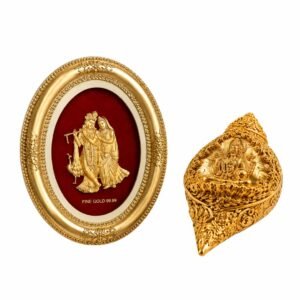Radha Krishna With Shankh
